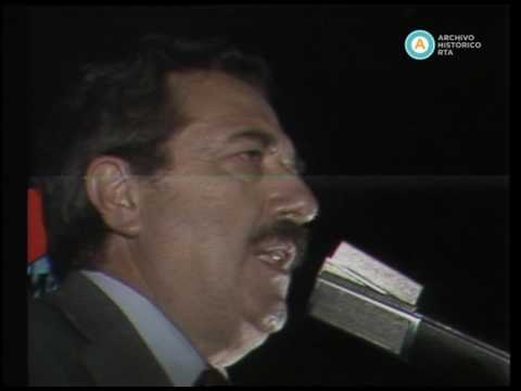 AV-4001 [Cierre de campaña de Raúl Alfonsín en la Av. 9 de Julio] (incompleto) (fragmento)