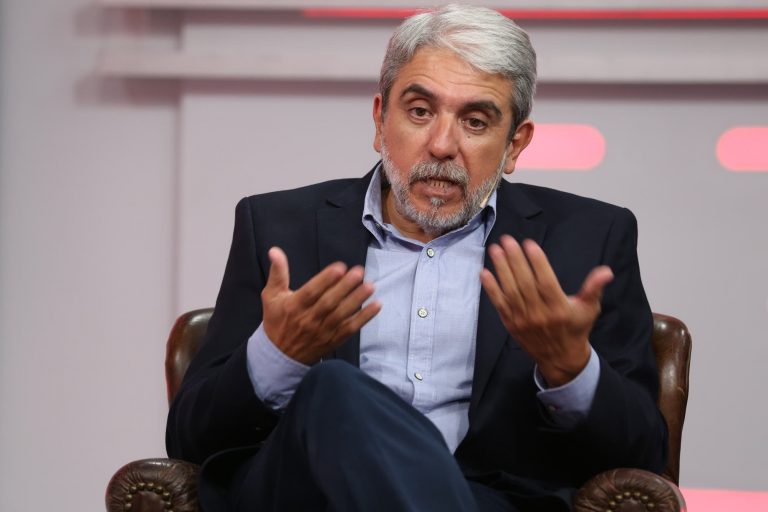 anibal fernandez b
