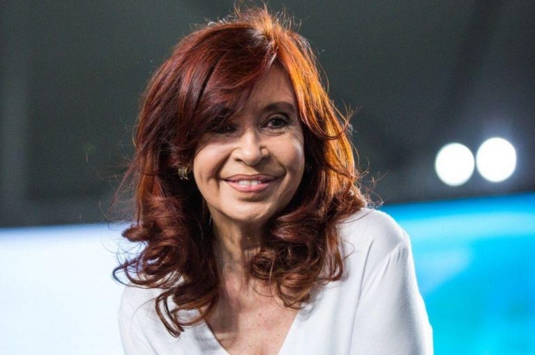 cristina riendo