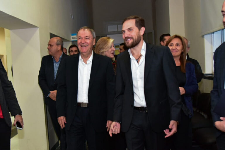 02346f789335450c5a2ddd32f135bd44