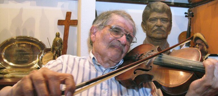 i4588-don-sixto-palavechino