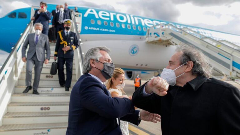 alberto de viaje