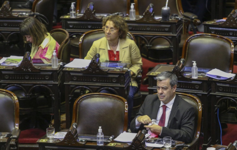 diputados e