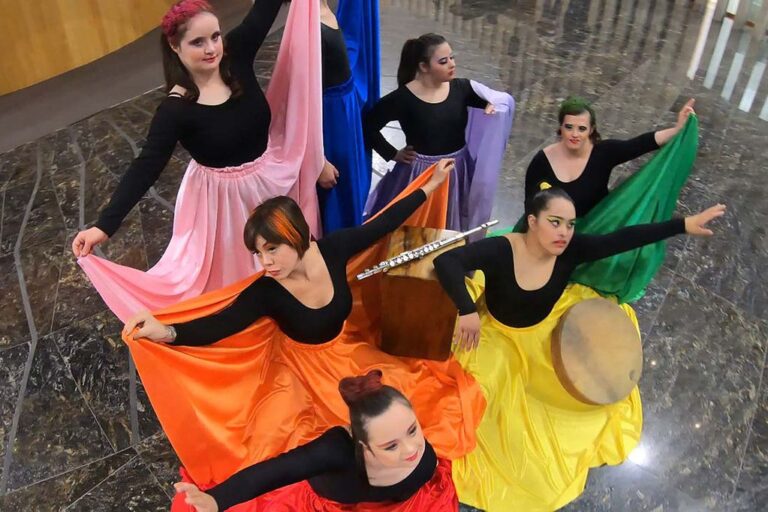 FVYDOMFEYJB2ZHX4A54QIZWJXI