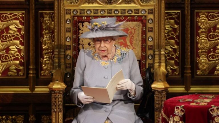 reina-isabel-inglaterra-1308059