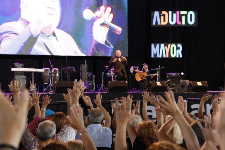 festival adulto mayor 2022