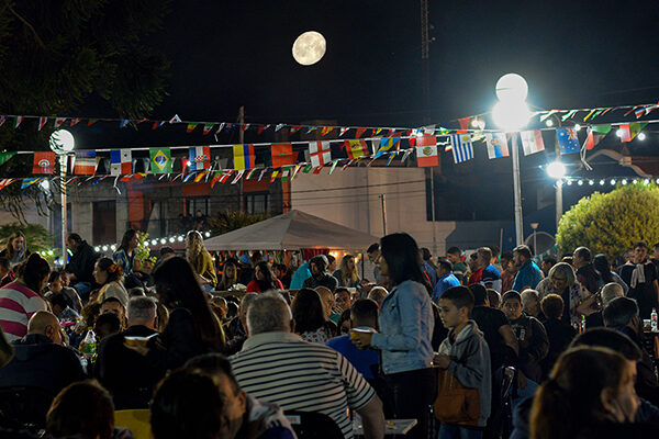 FIESTA COLECTIVIDADES