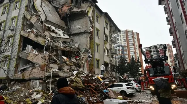 sm-terremoto-090223