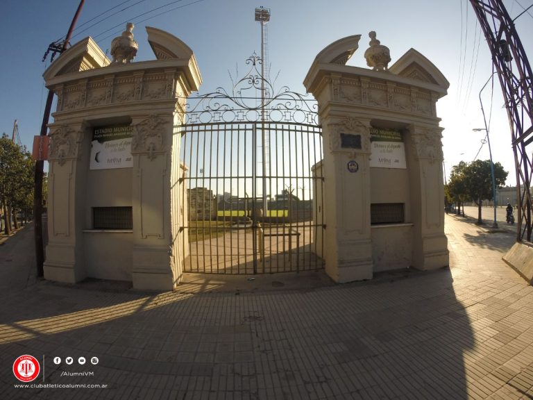 Plaza-Ocampo-Alumni-Villa-Maria-Ingreso