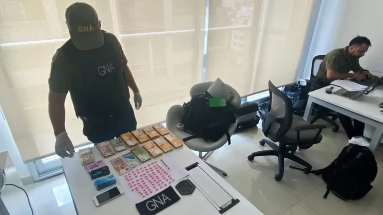 z-banda-narco-2w-jpg