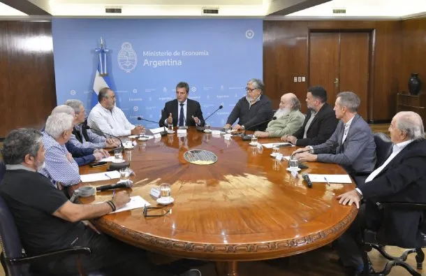 massa-cgt-movimientos-sociales