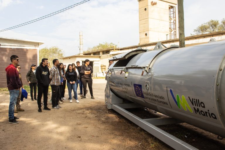 Estudiantes e instituciones recorren la obra del Centro de Gestión Ambiental
