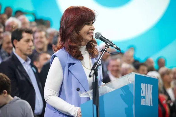 cristina-kirchner-plaza-mayo-02jpg