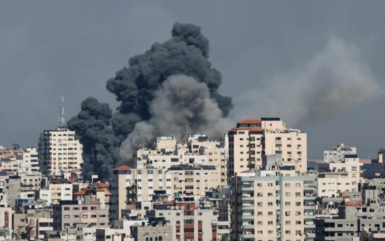 bombardeo israel