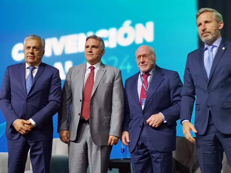 Llaryora jornada
