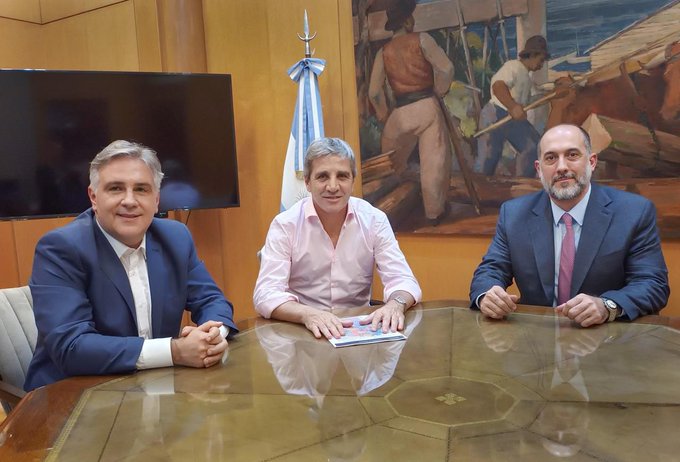 Llaryora y caputo