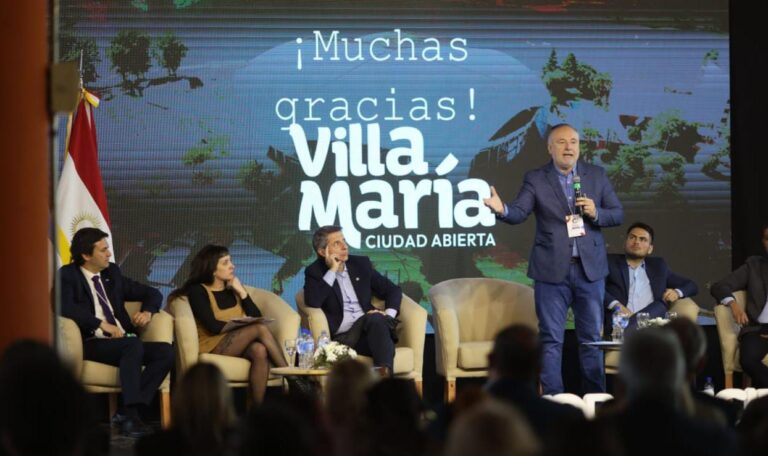 Accastello expone 1