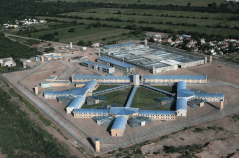 Captura de pantalla 2025-11-11 085526