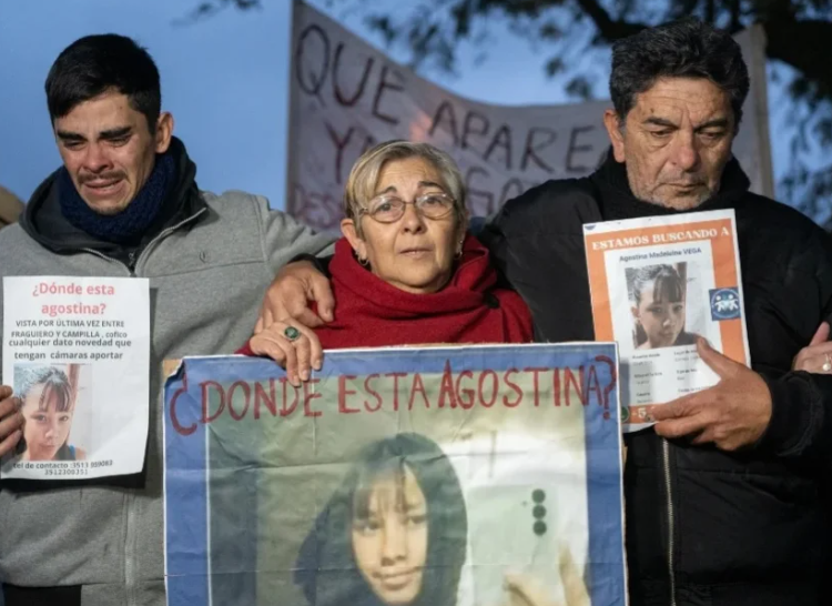 caso-agostina-abuelos