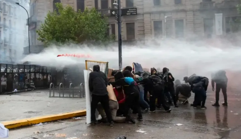 marcha-universitaria-represion