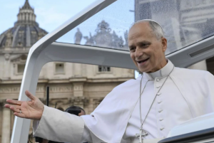 Confirman que los exámenes del Papa muestran que no precisa ningún tratamiento ...